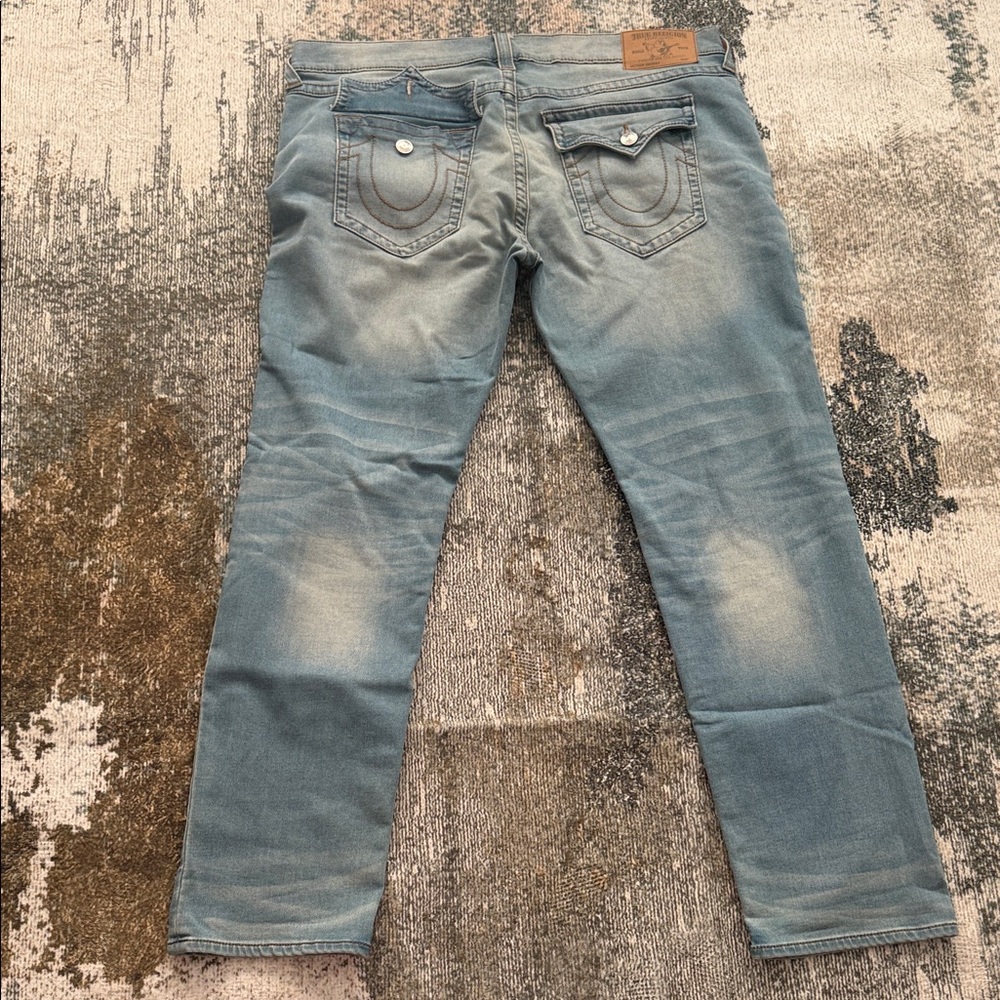 True Religion Light Blue Straight Jeans. Like new